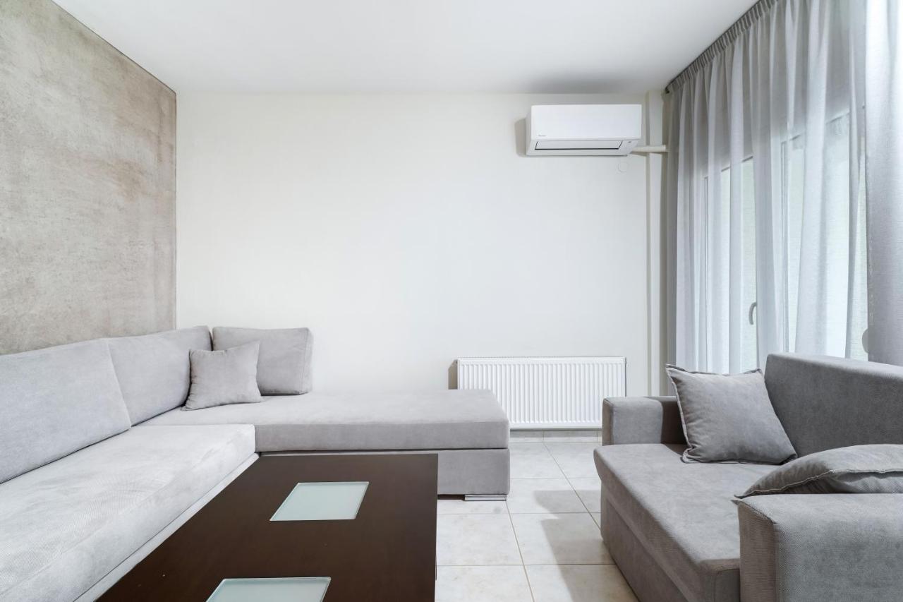 Verandas Apartment *