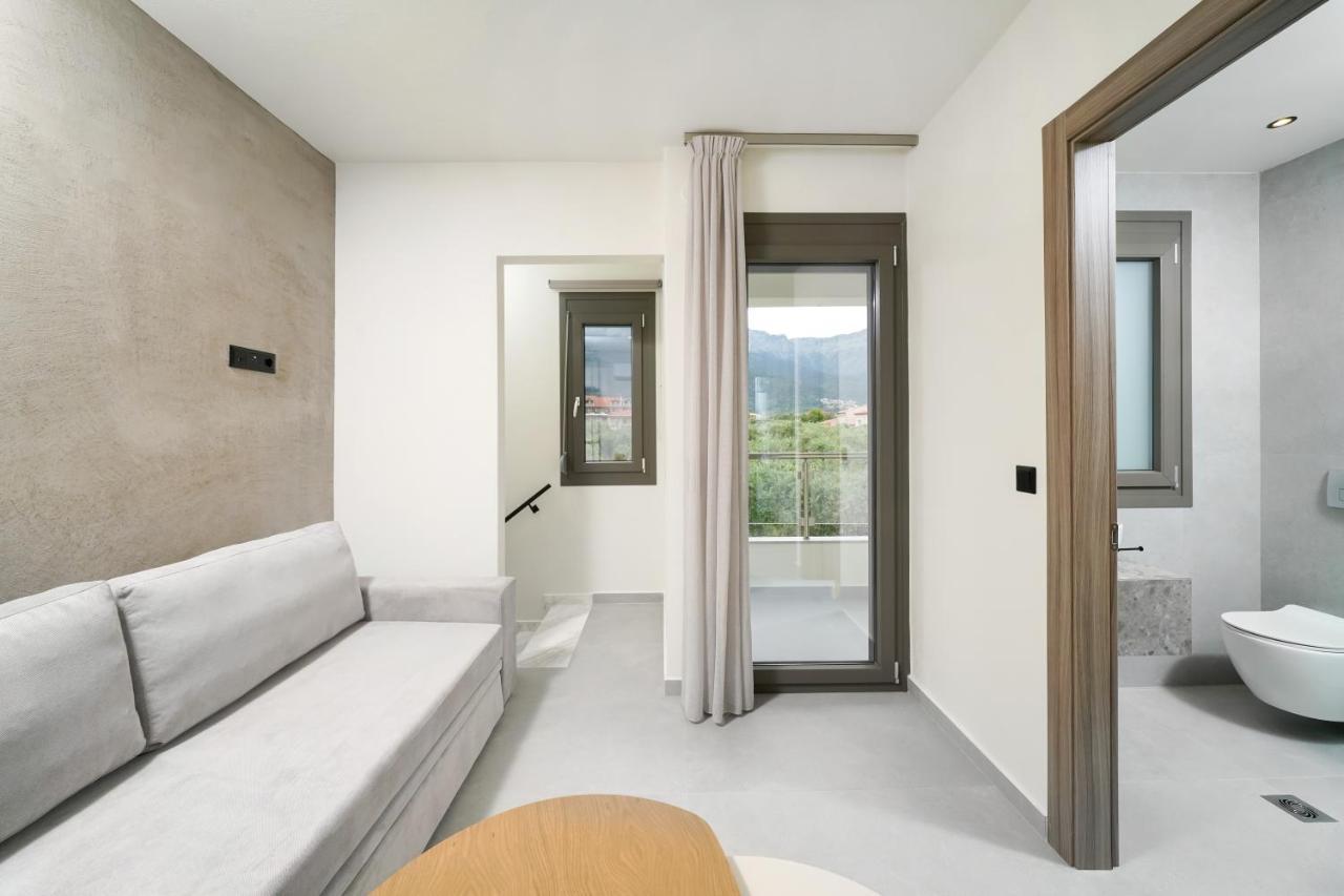 Verandas Apartment *